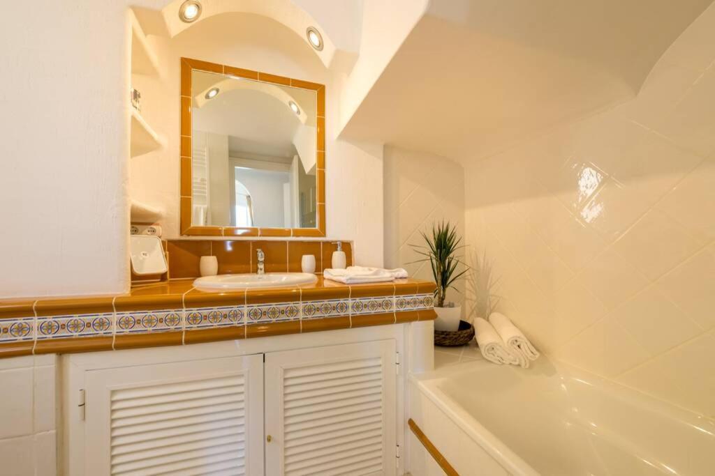 Meerblick Villa "Buena Vista" In Santa Ponsa, Mallorca Ngoại thất bức ảnh